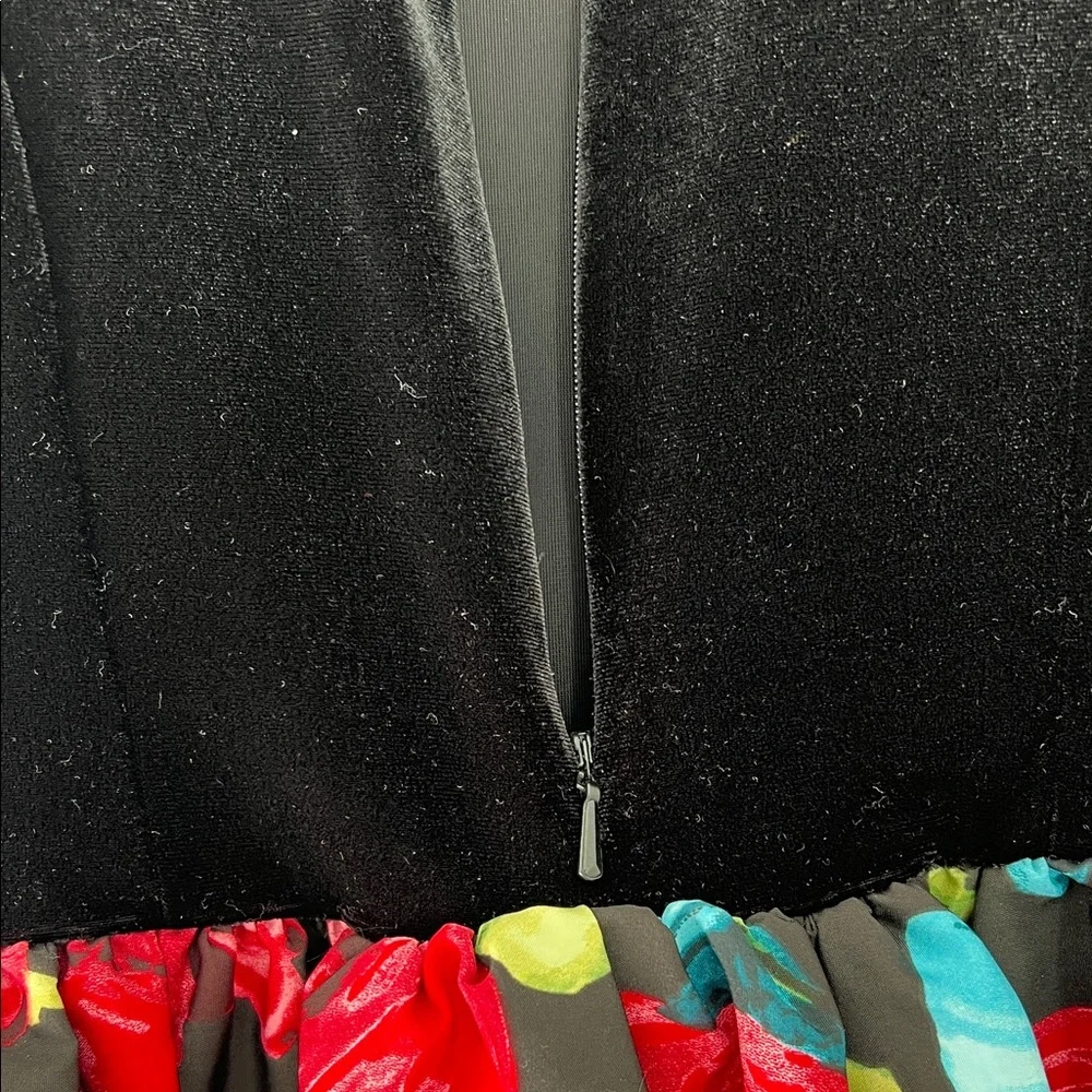 The Children's Place | Black Velvet Top Floral Ballon Dress Size 4T